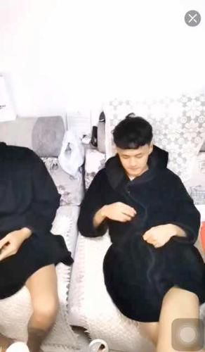 [下]18cm粗大野生小直男，猛撸狂射