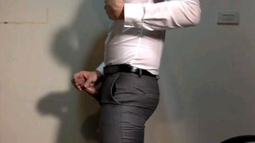 公司正装总经理宿舍发骚第一部，