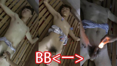 亚洲国产奴隶男孩BB（一）
