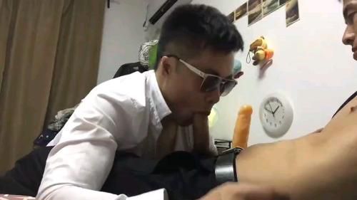 [推荐]正装直男口爆黑粗大鸡巴